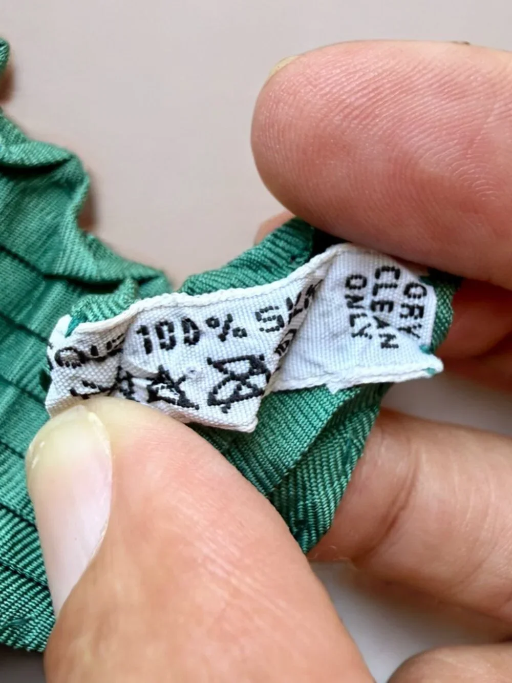 Hermes Green Les Tuileries Joachim Metz Mosaic Pleats Silk Scarf